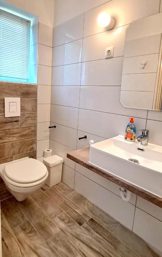 Forestine Guesthouse Hévíz المظهر الخارجي الصورة