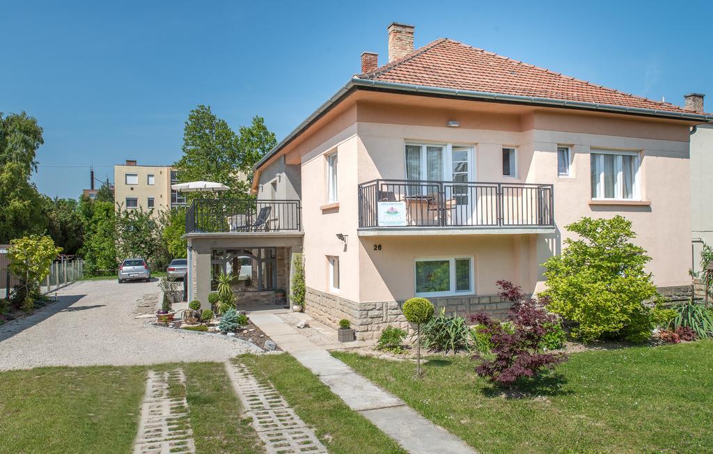 Forestine Guesthouse Hévíz المظهر الخارجي الصورة