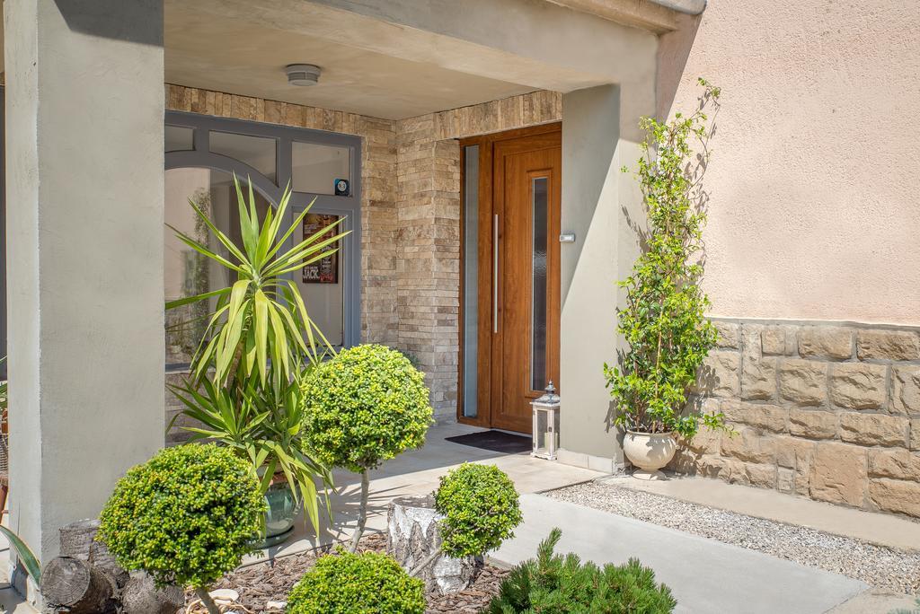 Forestine Guesthouse Hévíz المظهر الخارجي الصورة